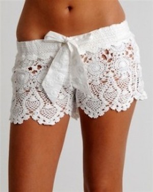 letarte-white-crochet-shorts